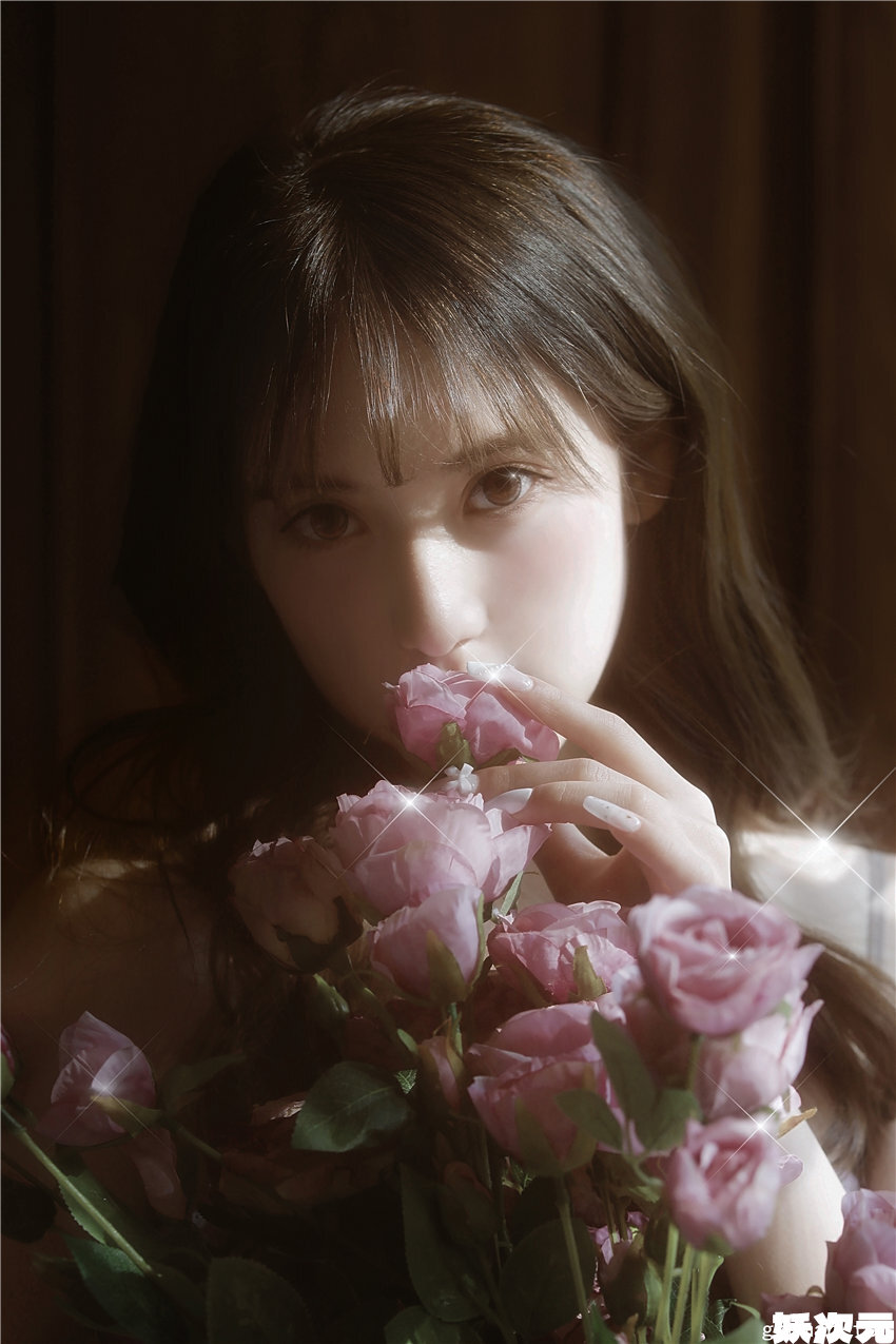 怡子yiii 写真合集[3套][持续更新]