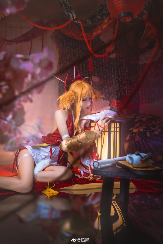 【COS正片】狐妖小红娘 涂山红红cos cn奶狮