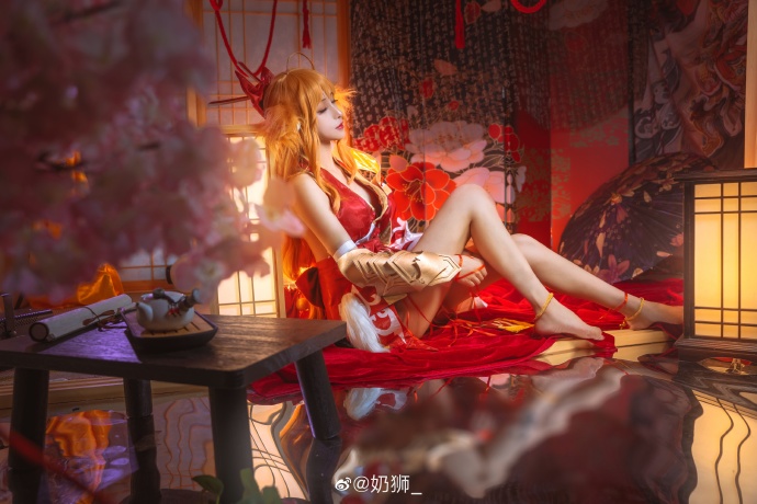 【COS正片】狐妖小红娘 涂山红红cos cn奶狮