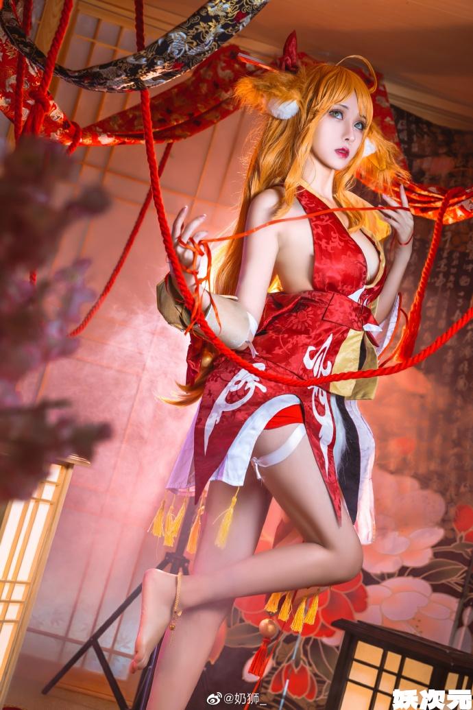 【COS正片】狐妖小红娘 涂山红红cos cn奶狮