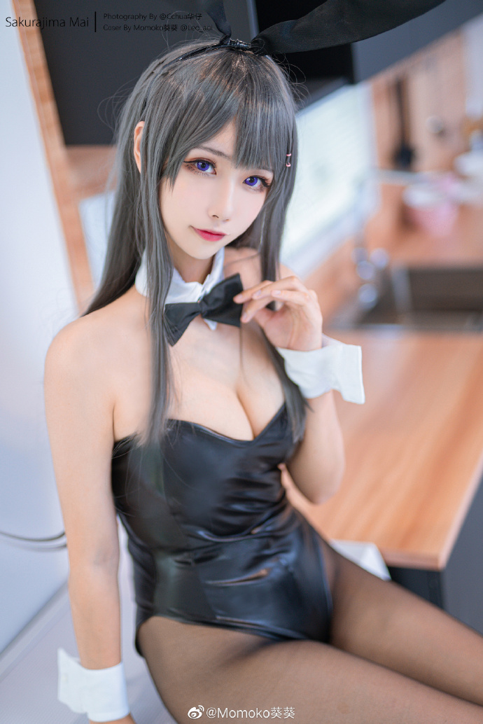 【COS正片】青春猪头少年不会梦到兔女郎学姐 樱岛麻衣cos Momoko葵葵