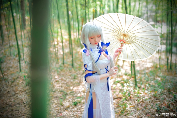 【COS正片】碧蓝航线光辉旗袍cos钟情春日,清新靓丽 cn楚楚子