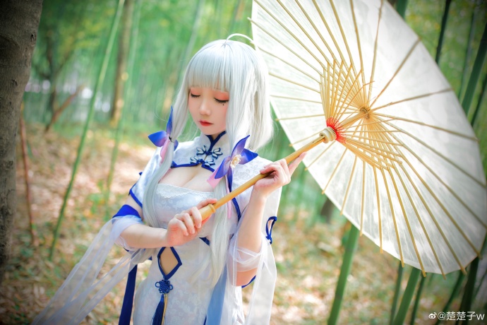【COS正片】碧蓝航线光辉旗袍cos钟情春日,清新靓丽 cn楚楚子