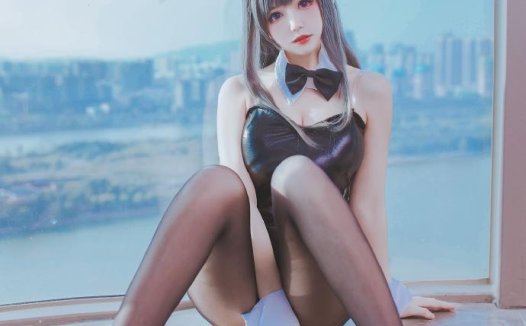 【COS正片】樱岛麻衣cos 学姐的黑丝长腿兔女郎 coser衣衣
